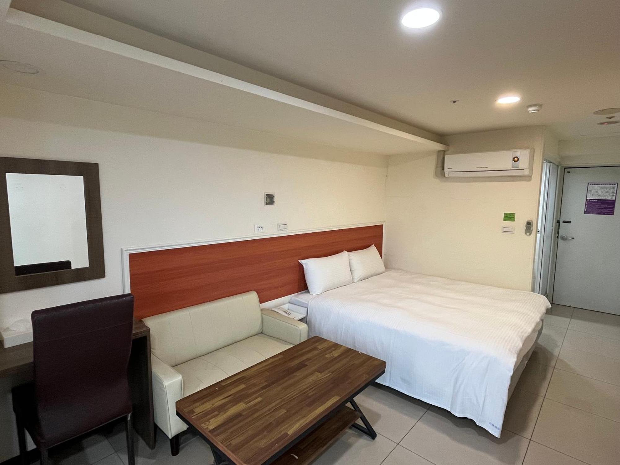 Yi Dian Yuan Hotel Zhongli Zewnętrze zdjęcie